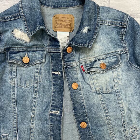 Levis Girls Youth Denim Jean Jacket Medium Wash Distressed Patches Size XL - Picture 2 of 4